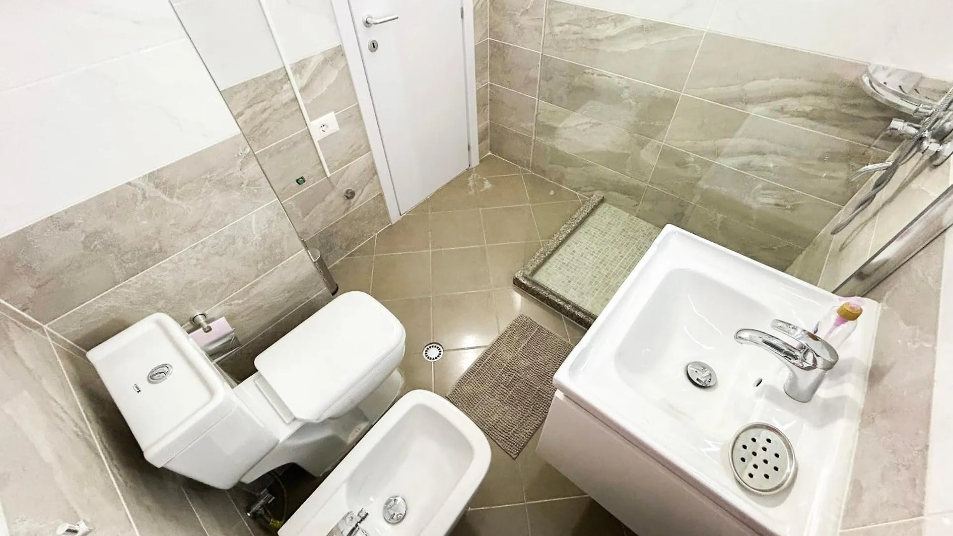 Seraphic Suites 668 Δυρράχιο