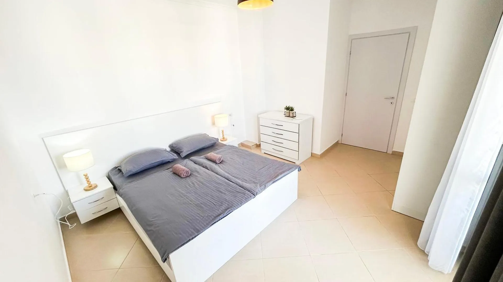 Seraphic Suites 668 Δυρράχιο 0*,